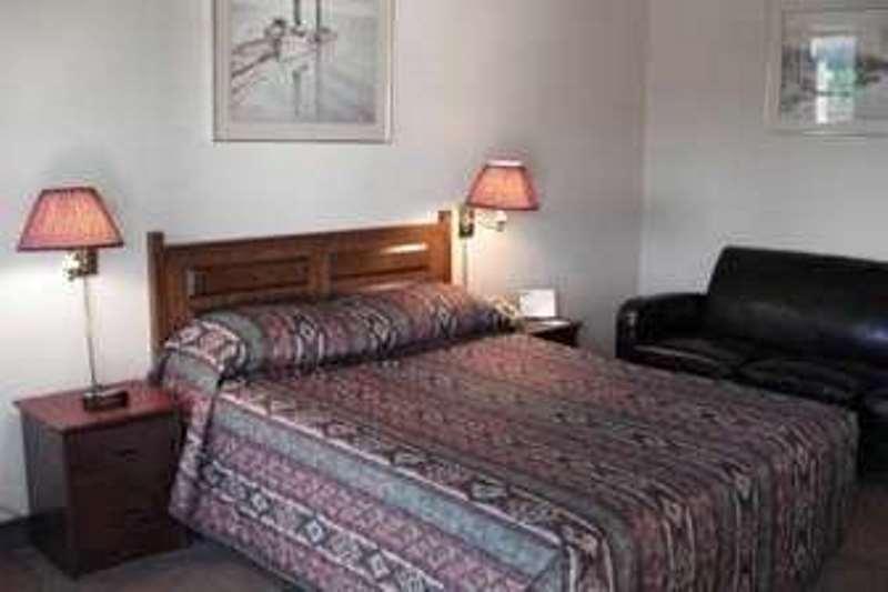 Knights Inn Fort Erie Habitación foto